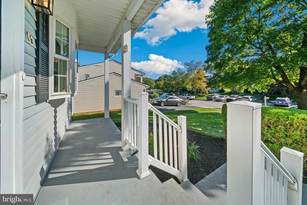 Photo of 16 TURK GARTH