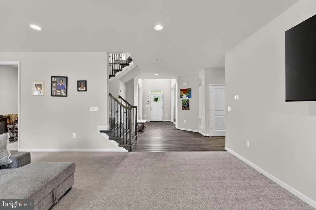 Photo of 15609 THOROUGHFARE ROAD
