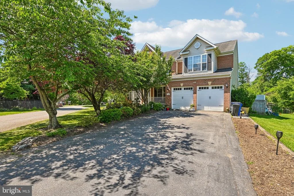 Photo of 6729 LOWES LANE
