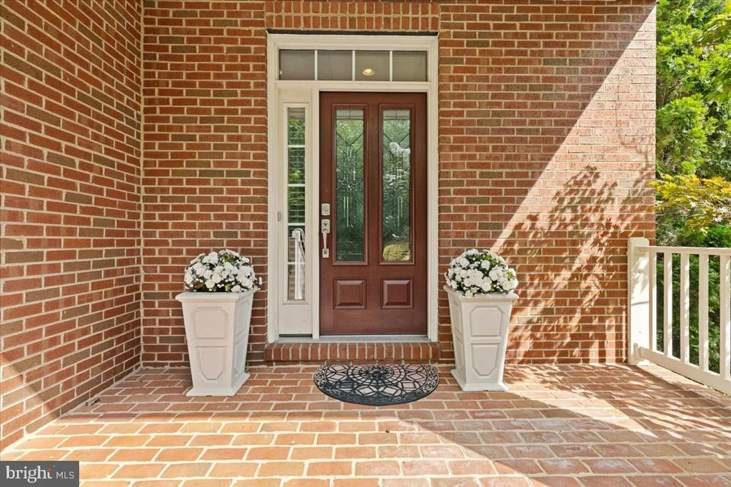 Photo of 5931 EMBRY SPRING LANE