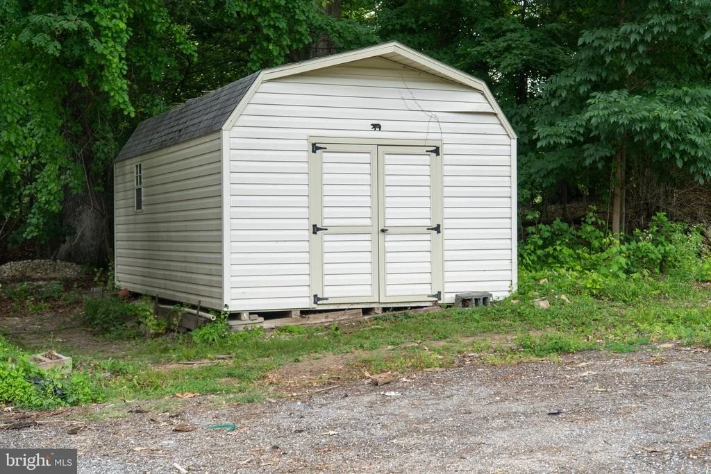 Photo of 2706 PAPER MILL ROAD