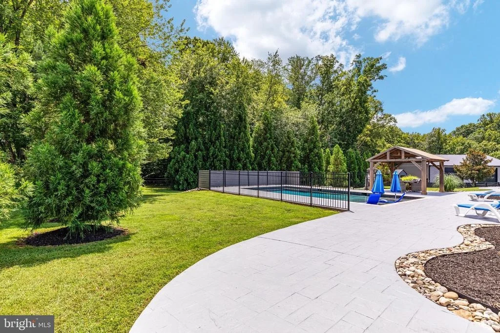 Photo of 19427 ROLLING HILLS DRIVE