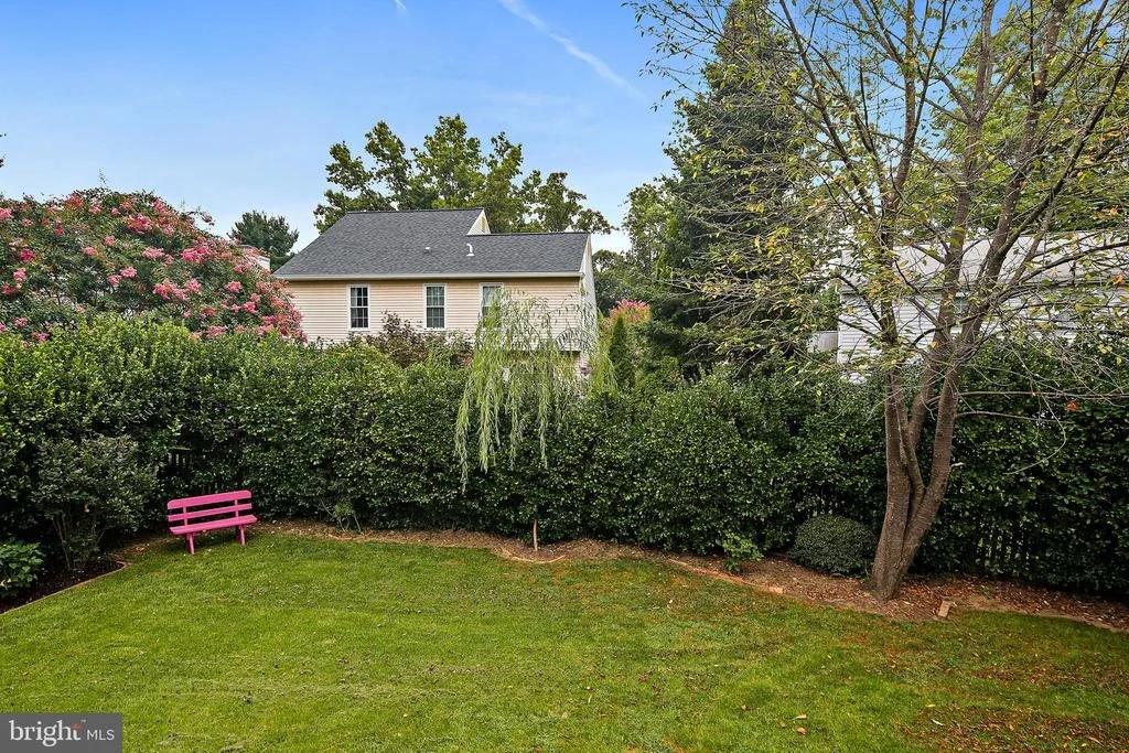 Photo of 6324 SUNHIGH PLACE