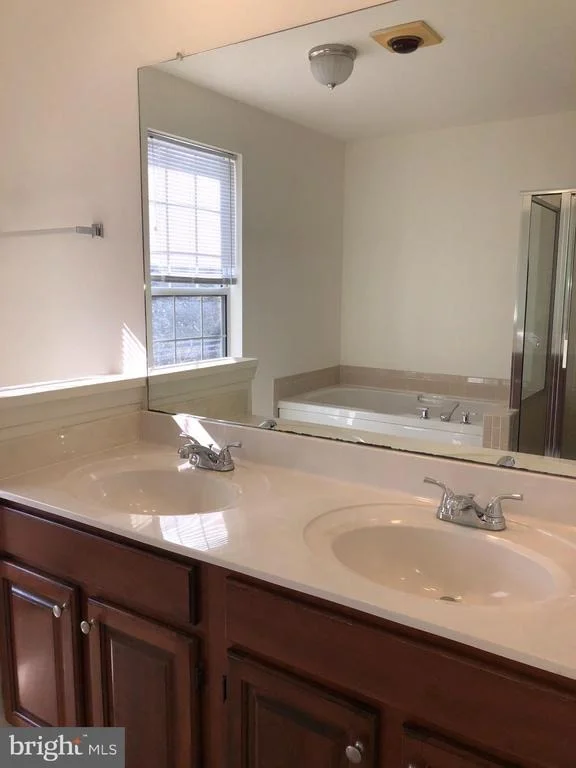 Photo of 1032 DULANEY MILL DRIVE