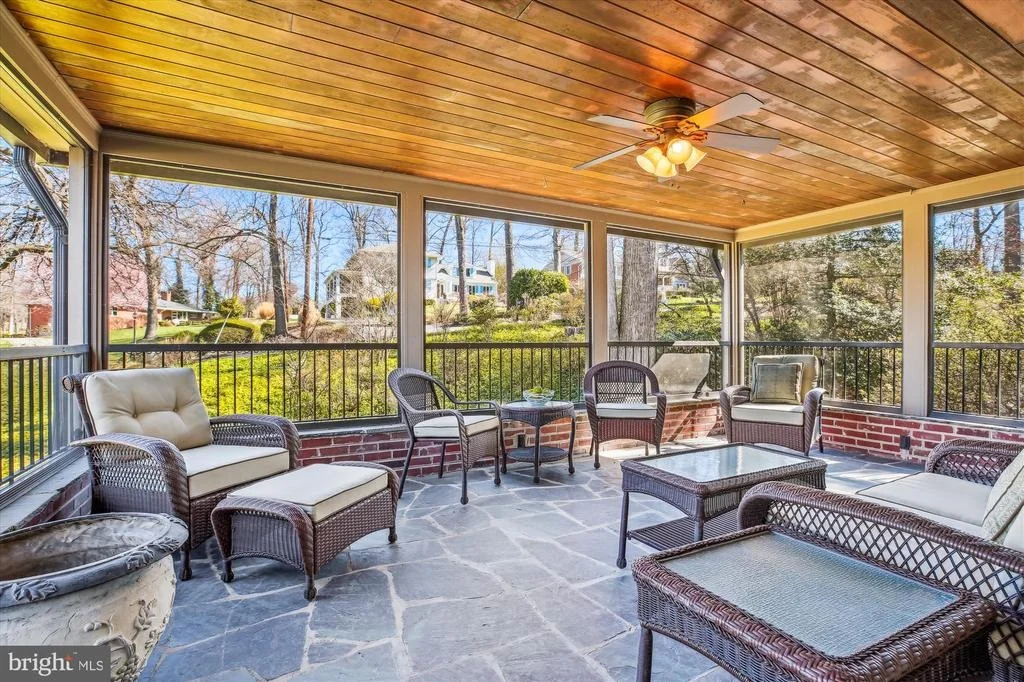 Photo of 4116 BEVERLY ROAD
