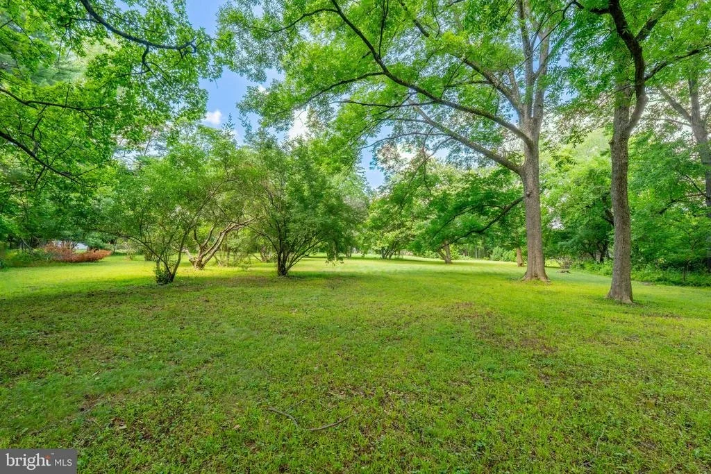 Photo of 158 CARTER ROAD