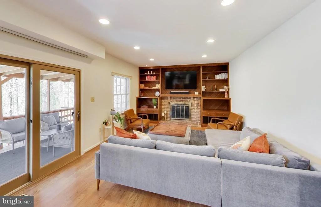 Photo of 10150 RED SPRUCE ROAD
