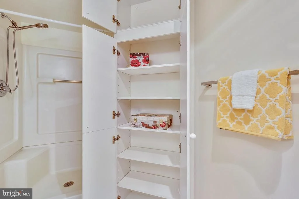 Photo of Unit 215 at 14809 PENNFIELD CIRCLE