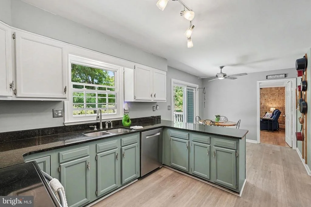 Photo of 1014 POTOMAC DRIVE