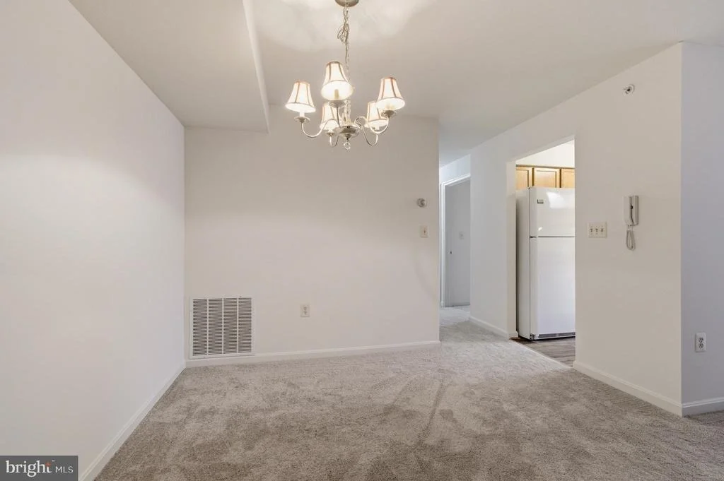 Photo of Unit 3D at 3860 NORMANDY DRIVE