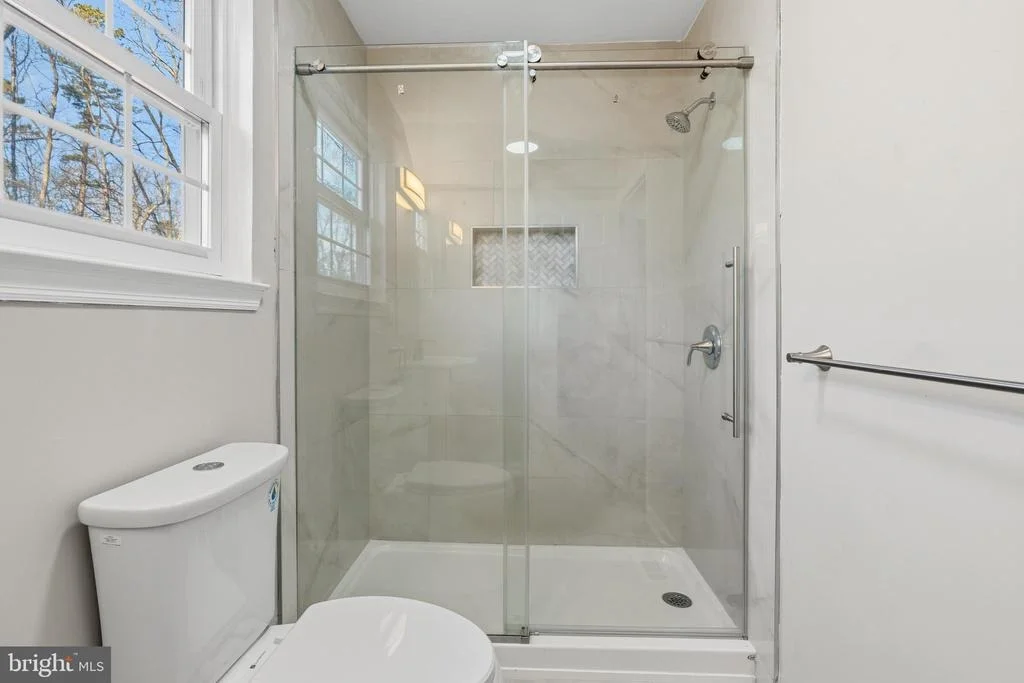 Photo of 221 OAK LANE