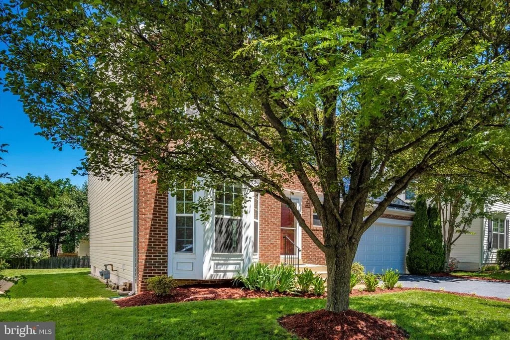Photo of 12207 EMERALD WAY