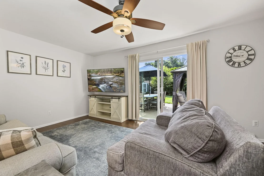 Photo of 559 CABOT DRIVE