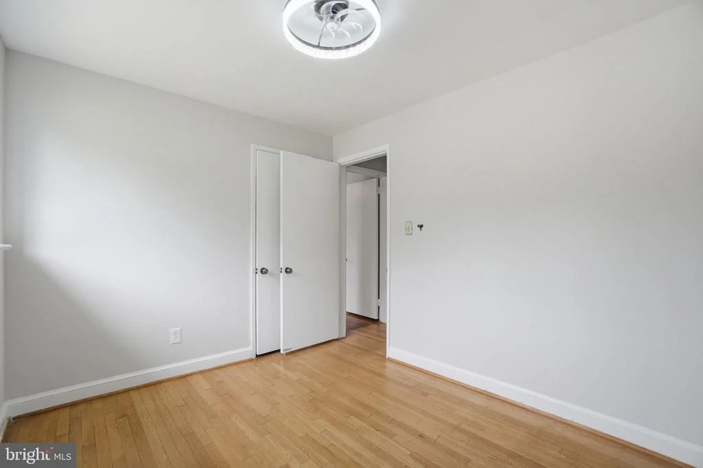 Photo of 7005 RALEIGH ROAD