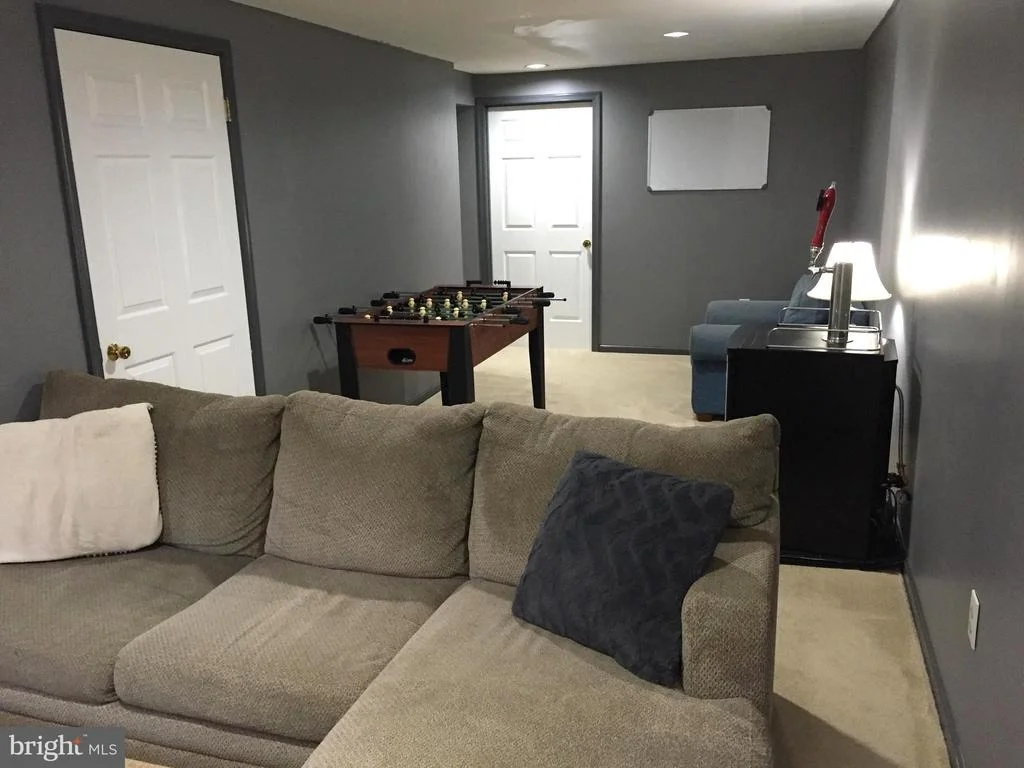 Photo of 7233 CARRIAGE HILL DRIVE