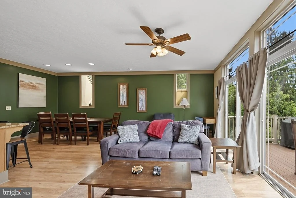 Photo of 110 NORTHLAKE DRIVE
