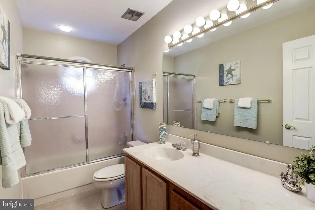 Photo of 17409 LAFAYETTE DRIVE