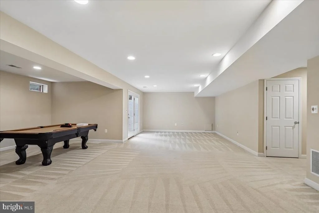 Photo of 42855 CHATELAIN CIRCLE