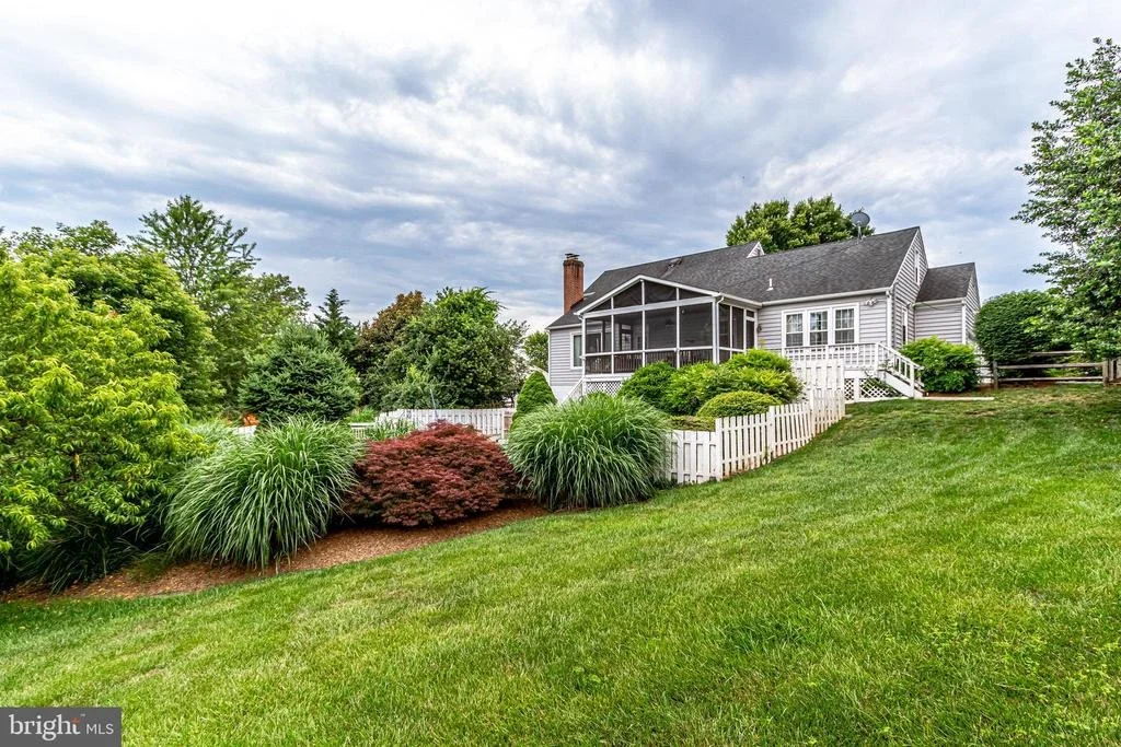 Photo of 1399 PARK LAKE DRIVE