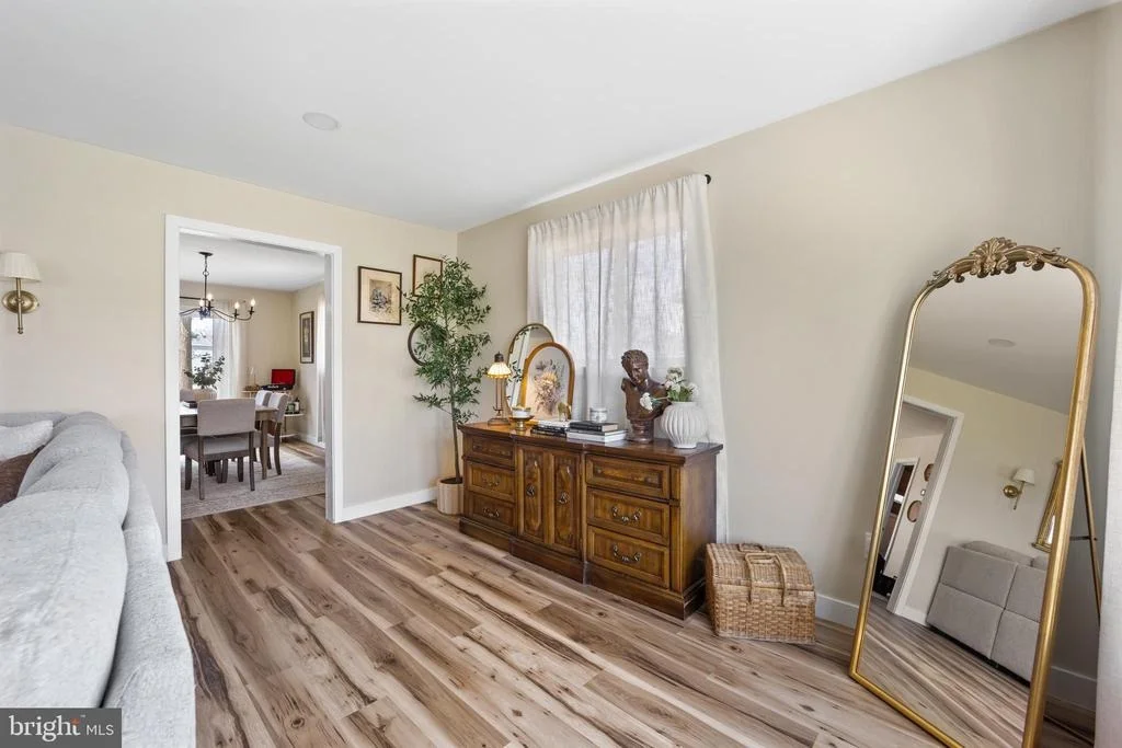 Photo of 1012 MEARNS ROAD