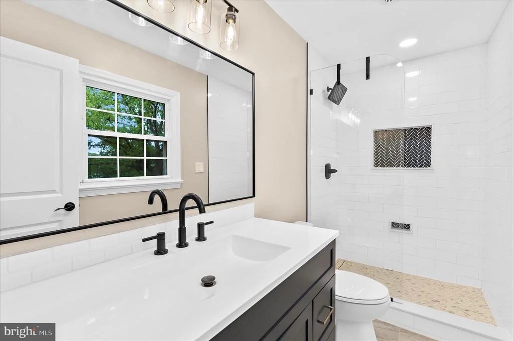 Photo of 748 EVERGREEN ROAD