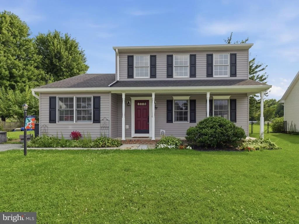 Photo of 123 SHERRIS WAY