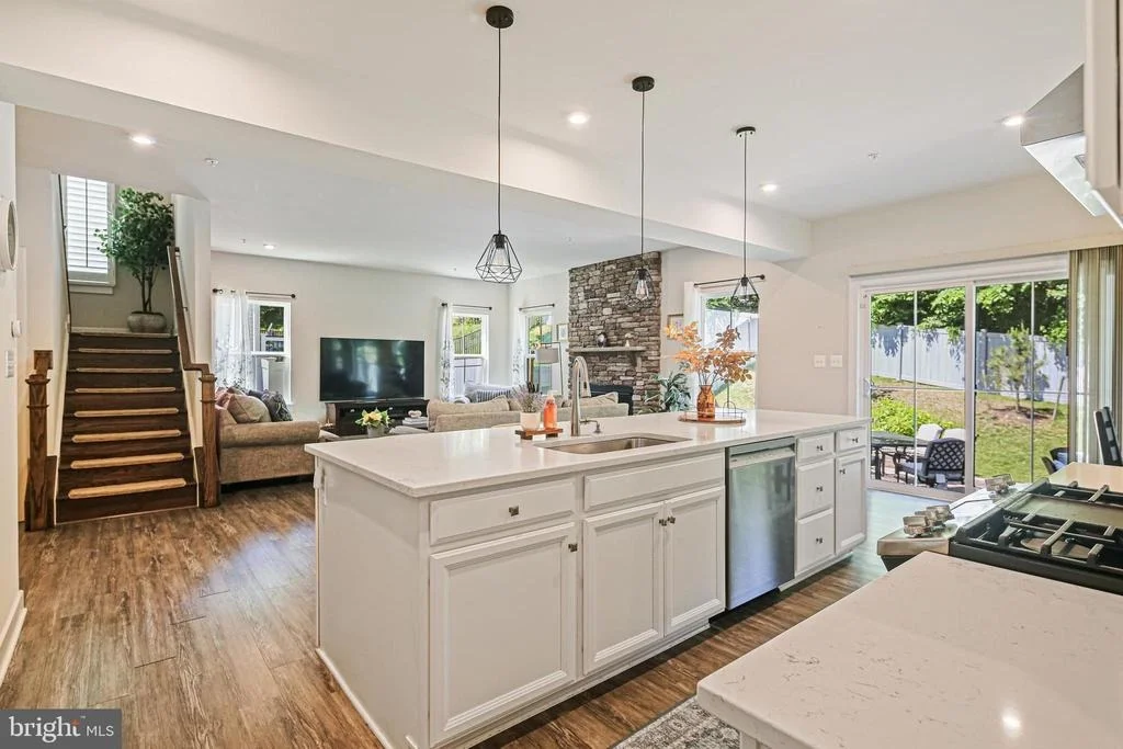 Photo of 6023 CHARLES HENRY PLACE
