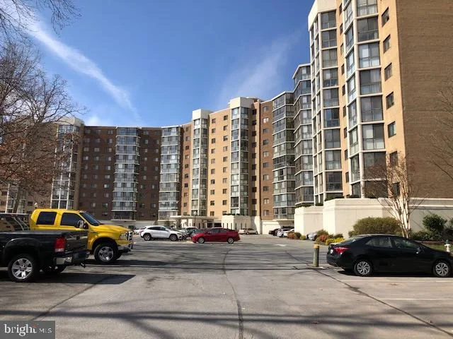Photo of Unit 3516 at 15115 INTERLACHEN DRIVE