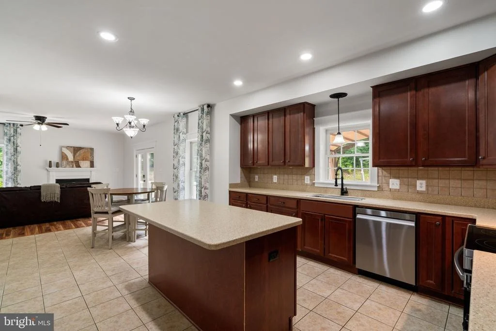 Photo of 208 MARKHAM FARM ROAD