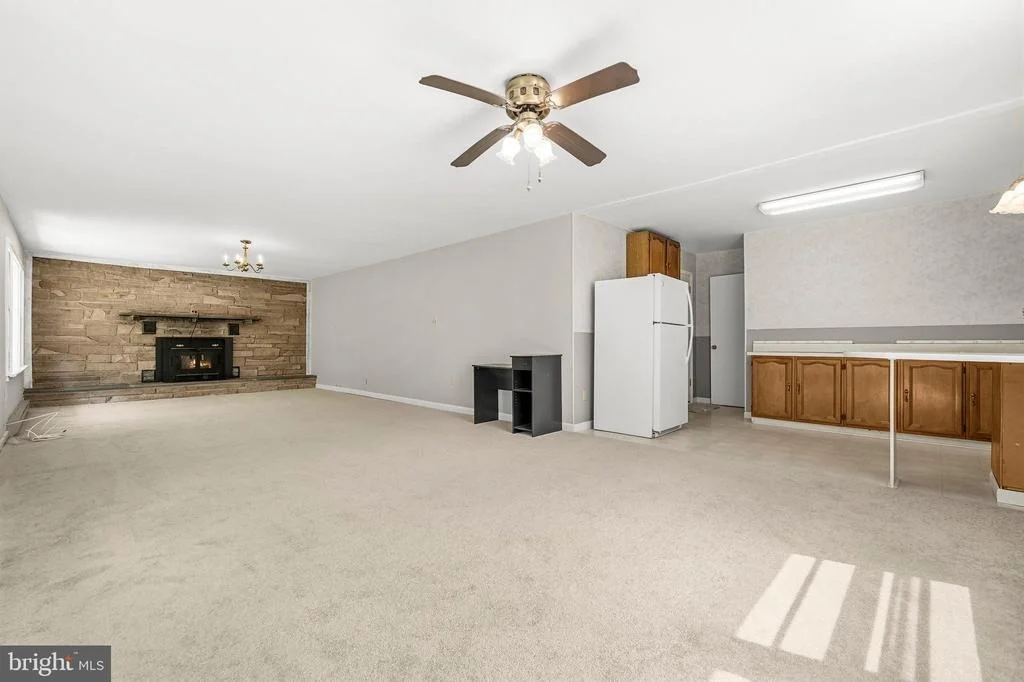 Photo of 12404 WALLACE LANE
