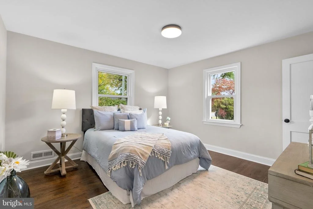 Photo of 10612 DUNKIRK DRIVE