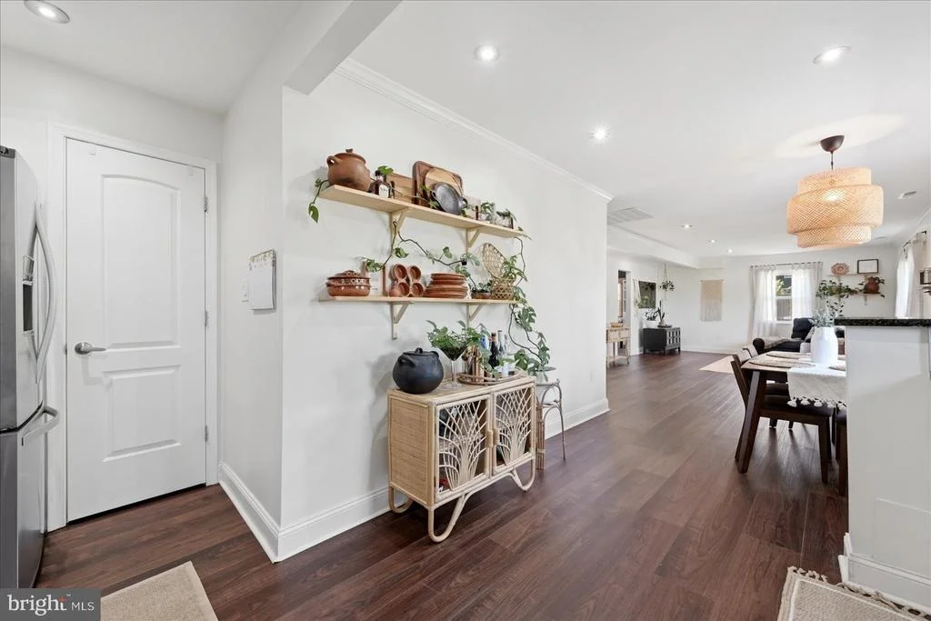 Photo of 7423 ALBEMARLE DRIVE