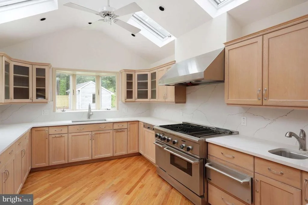 Photo of 24 RIVERVIEW DRIVE