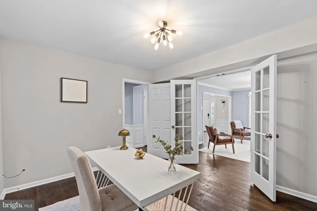 Photo of 6836 COMPTON HEIGHTS CIRCLE