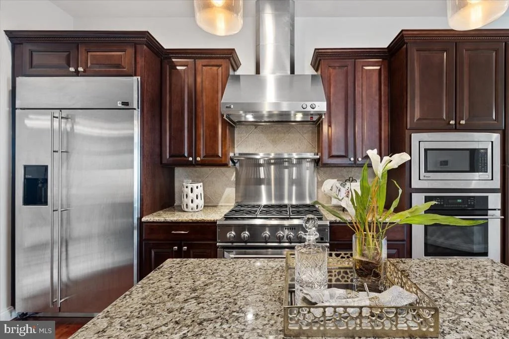Photo of 5931 EMBRY SPRING LANE