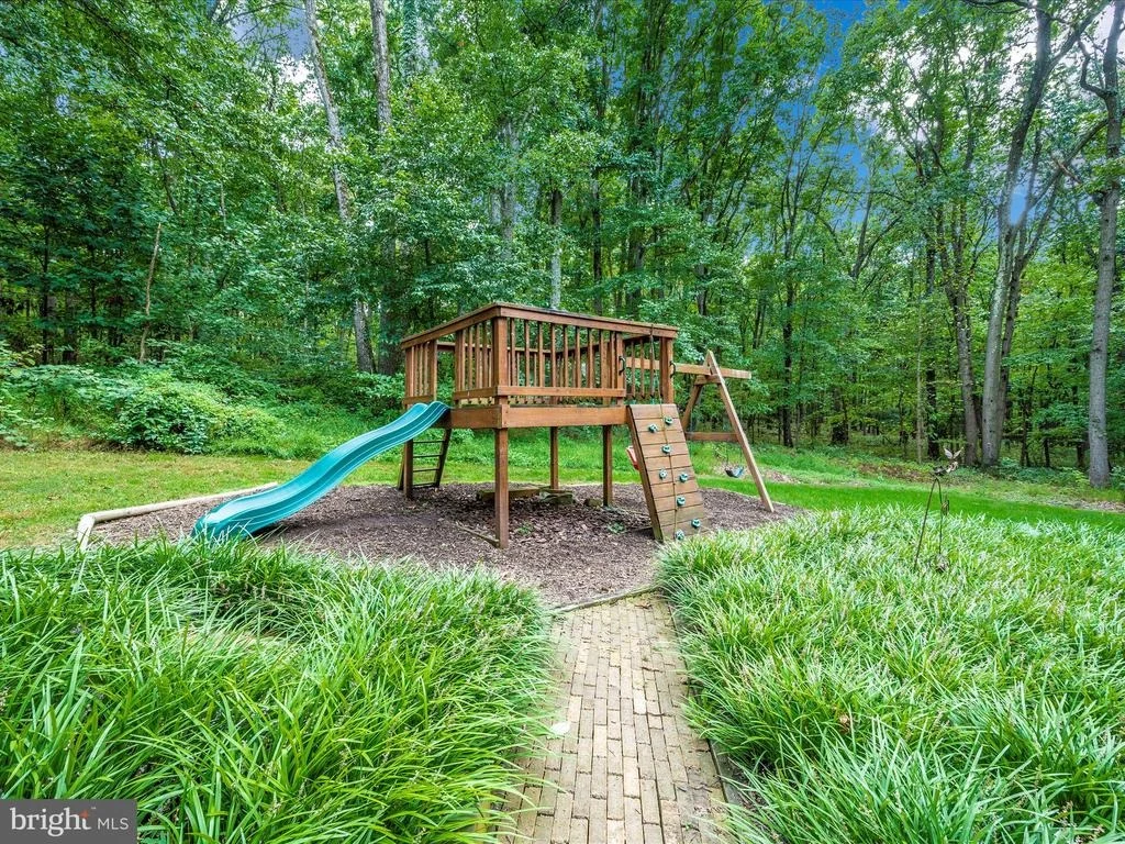 Photo of 11000 BRINK ROAD