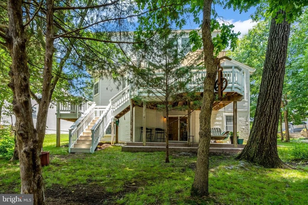 Photo of 10090 TUMMEL FALLS DRIVE