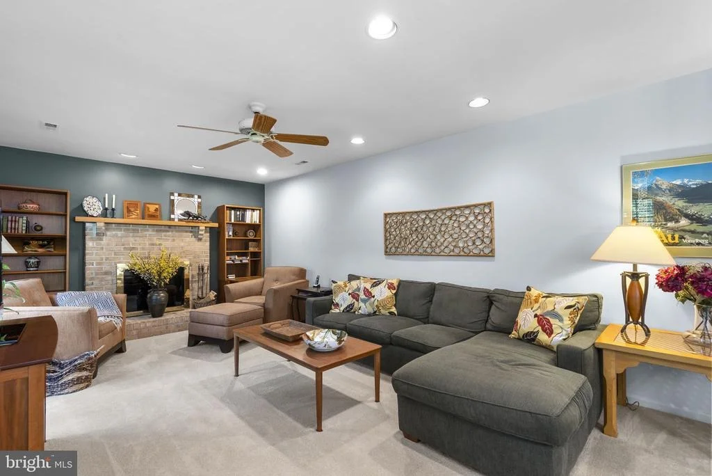 Photo of 4913 CONTINENTAL DRIVE