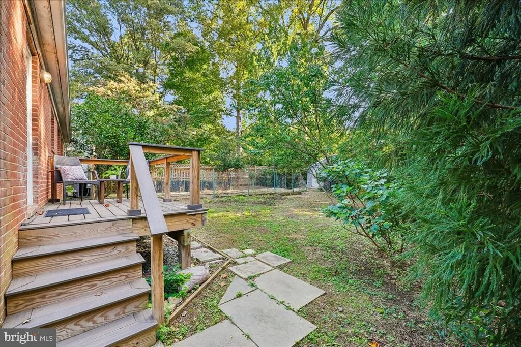 Photo of 627 CROCUS DRIVE