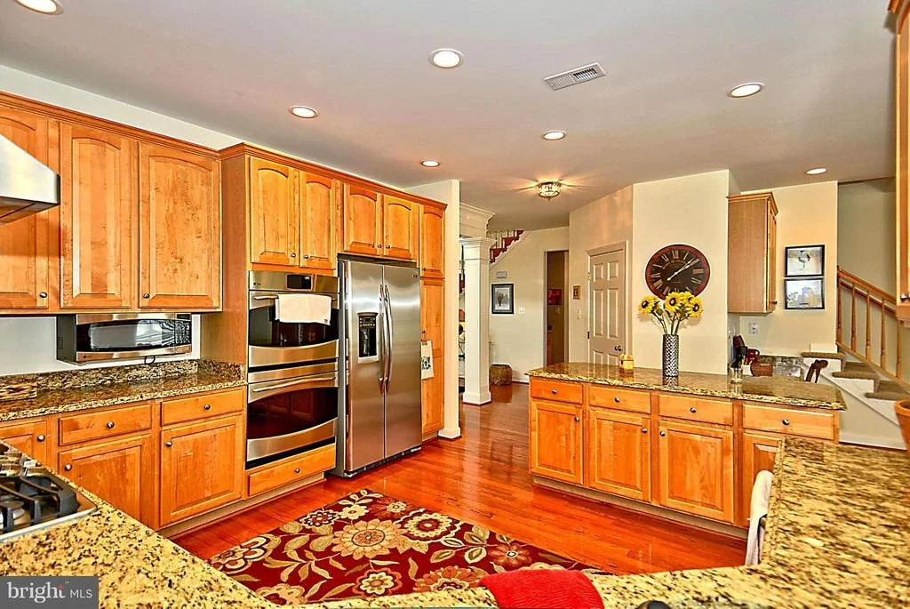 Photo of 16529 HARBOUR TOWN DRIVE