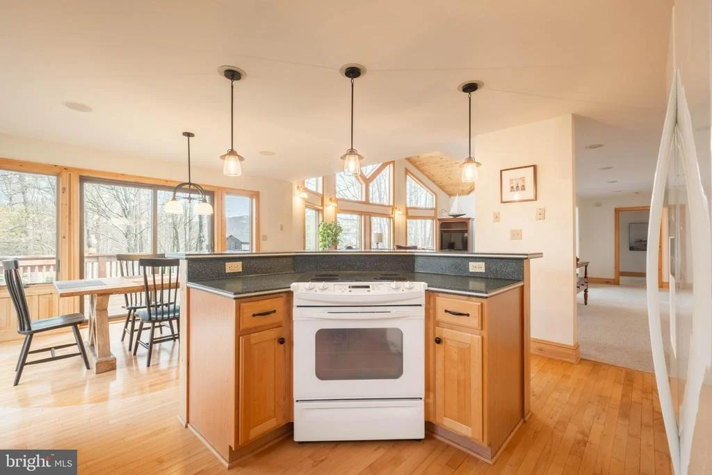 Photo of 128 BRIDGEVIEW LANE