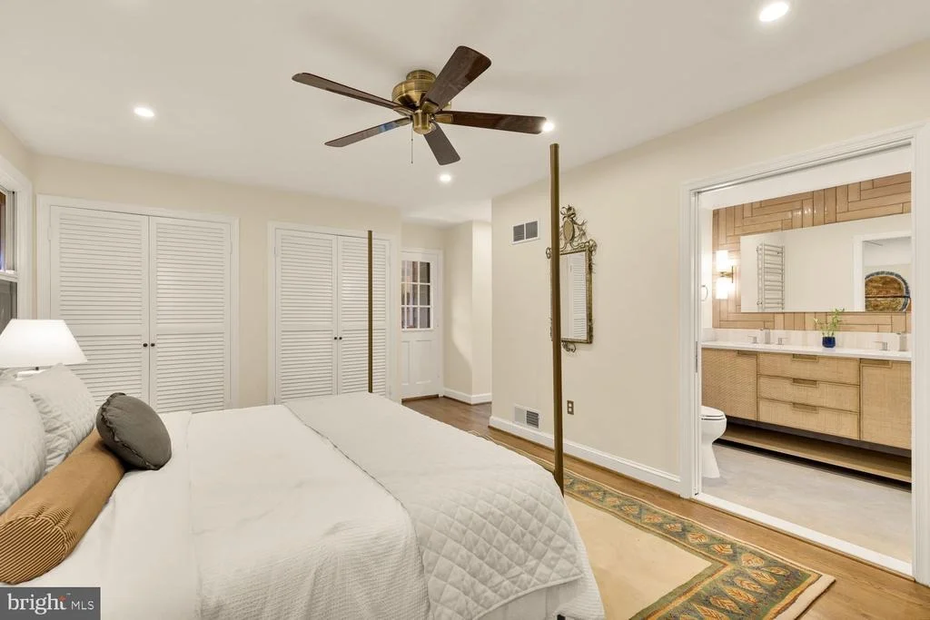 Photo of 5810 OVERLEA ROAD