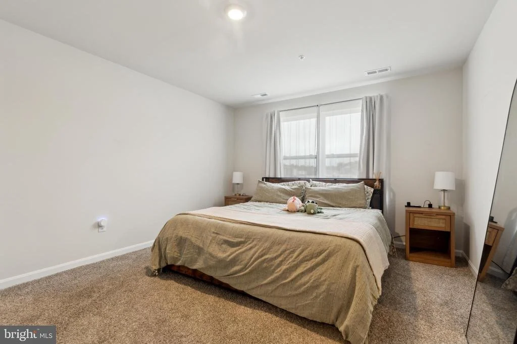 Photo of 298 FOREST EDGE AVENUE