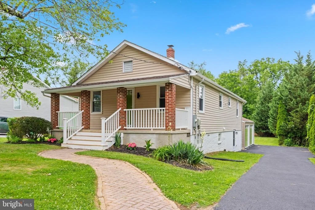Photo of 102 NELSON ROAD