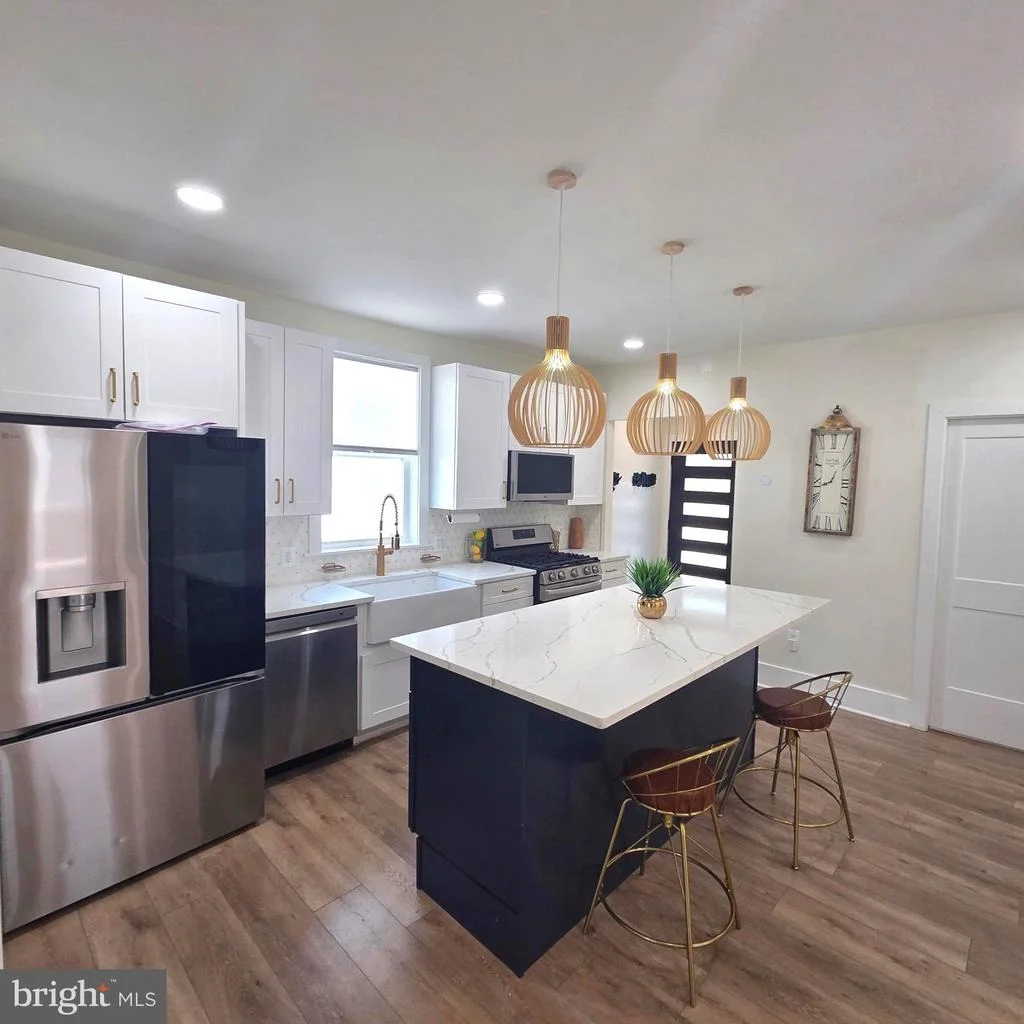 Photo of 2918 E COLD SPRING LANE