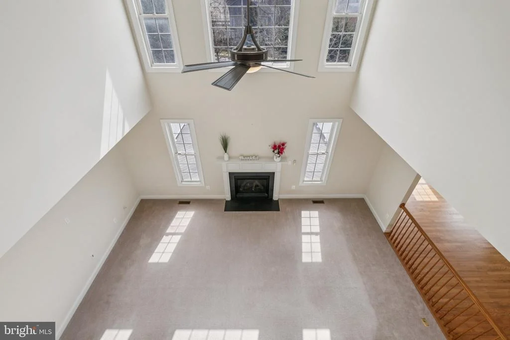 Photo of 1702 FIELDBROOK LANE