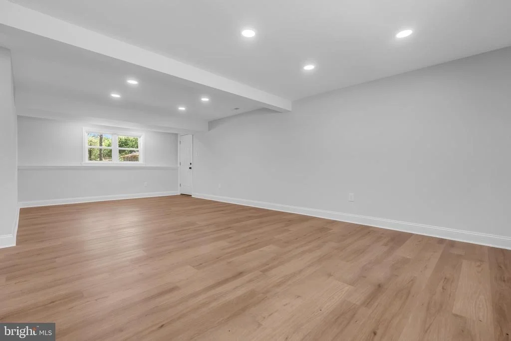 Photo of 143 OAK PINES BOULEVARD