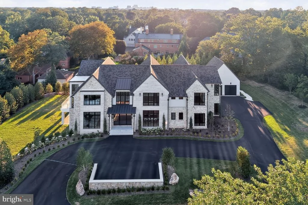 Photo of 1306 BALLANTRAE COURT
