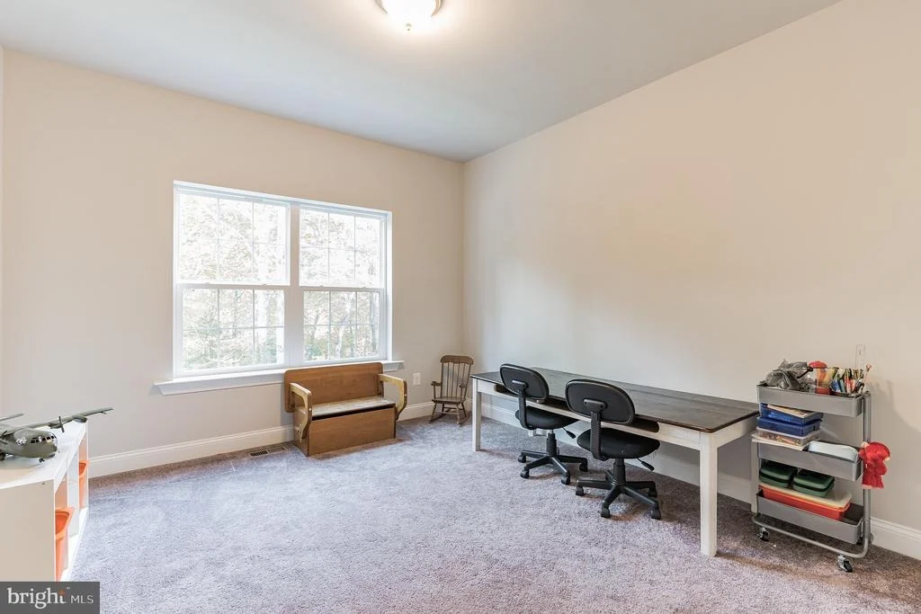 Photo of 2405 COMPTROLLERS COURT