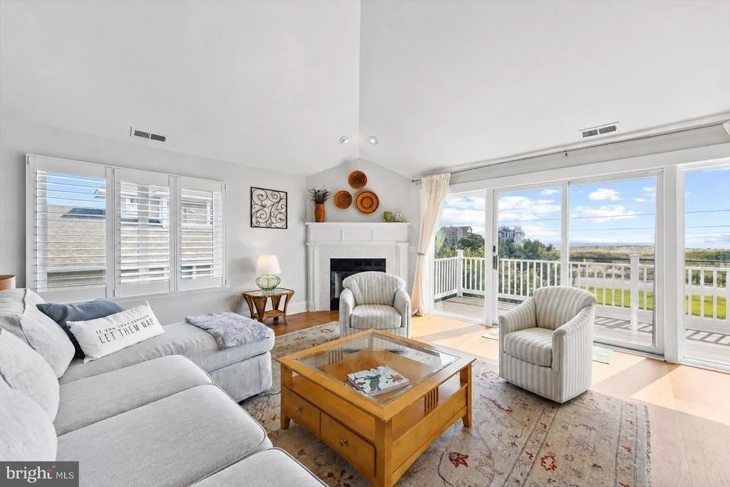 Photo of 36793 BAYSIDE DRIVE